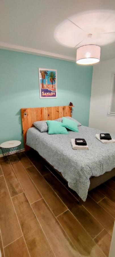 Holiday home Maison De En Plein Coeur De 3 Double 105m2 Sanary-sur-Mer